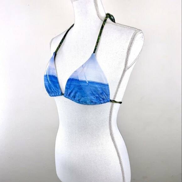 WE ARE HANDSOME Triangle Bikini Top Size XS Tropical Print Swim Top - Picture 2 of 5